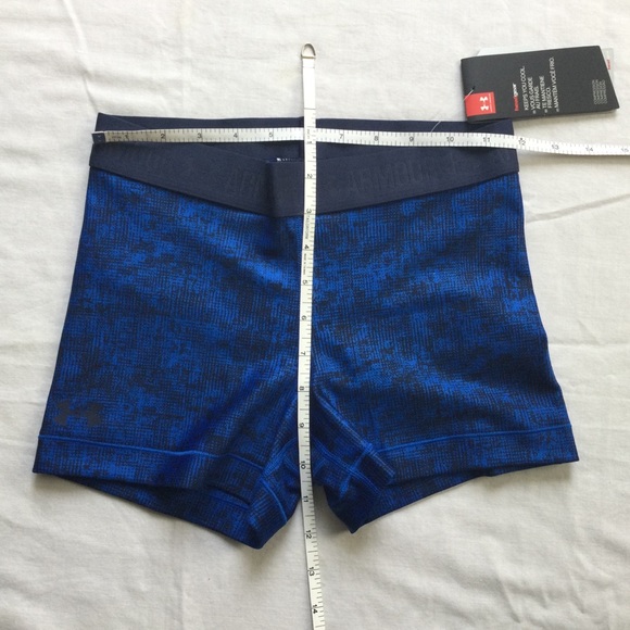 Under Armour Compression Athletic Shorts Small - Picture 3 of 5